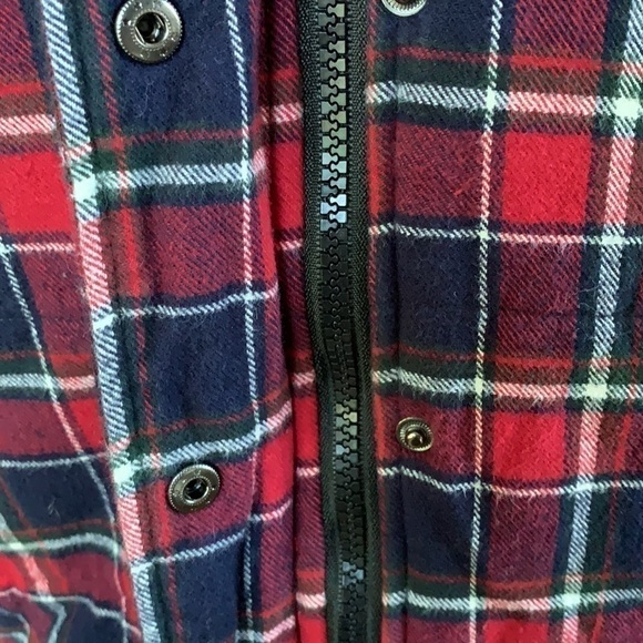 guc Skies are Blue Plaid Sherpa Lined Vest Size M - Picture 7 of 13